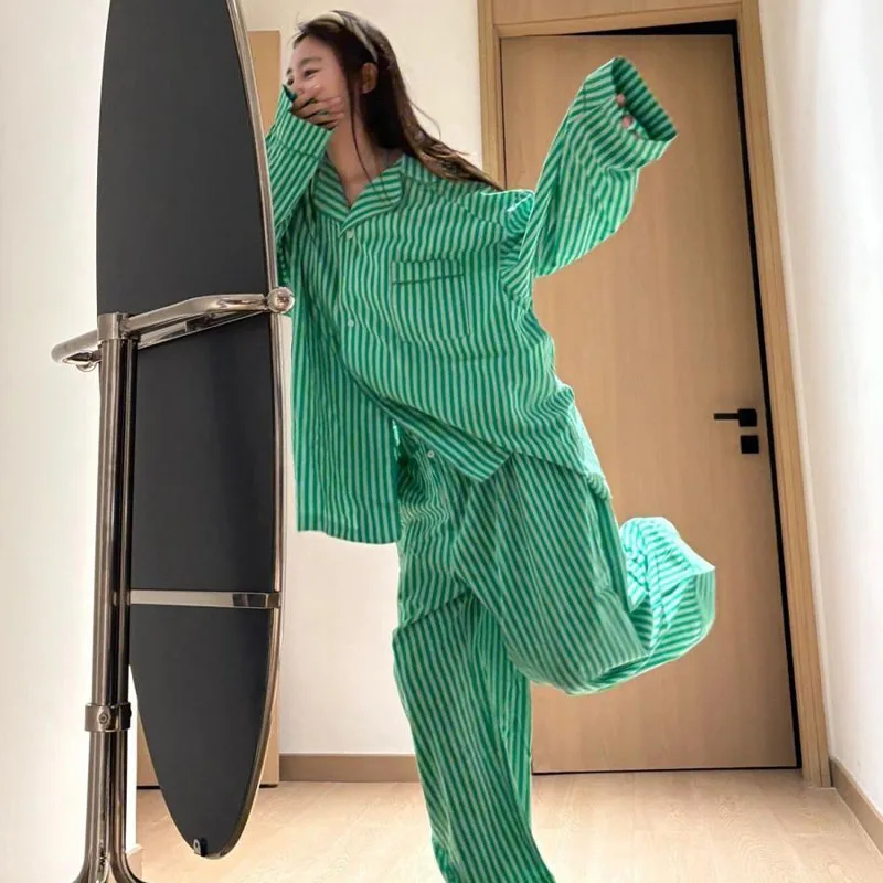 신상 그린 스트라이프 루즈핏 긴팔+긴바지 면 파자마 홈웨어 세트